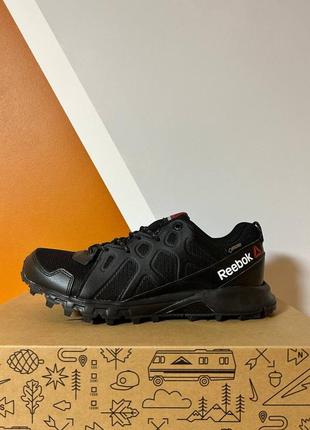 Жіночі кросівки reebok sawcut 4.0 gore-tex