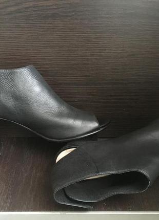 Чёрные кожаные босоножки устойчивый каблук roberto santi10 фото