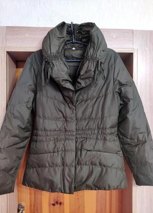 Бренд sensei жіноча куртка, пуховик кольору хакі легка однотонна