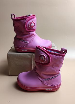 Зимние сапоги crocs с утеплителем  с6  р.23  длина стельки 13,5 см.