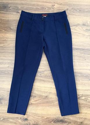 Сині класичні штани в офіс