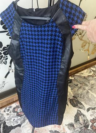 Платье 44 размер 225  грн