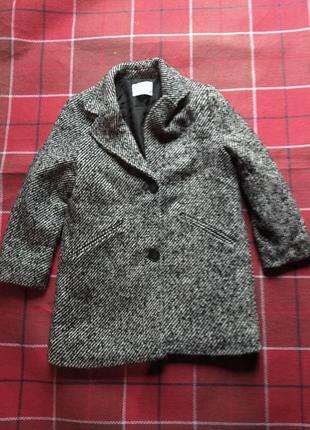 Пальто zara новое для девочки 10 лет рост 1401 фото