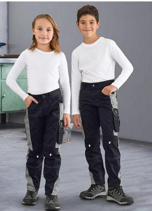 Детские рабочие брюки от бренда crane.