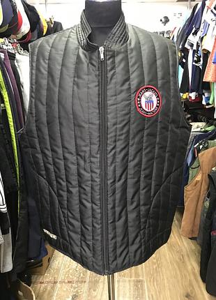 Мужской жилет