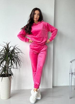 Костюм велюровый в цветах ❤️6 фото