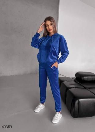 Костюм велюровый в цветах ❤️5 фото