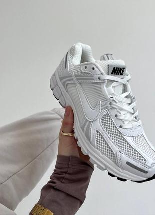 Женские кроссовки nike zoom vomero 5 white grey 36-37-38-39-406 фото