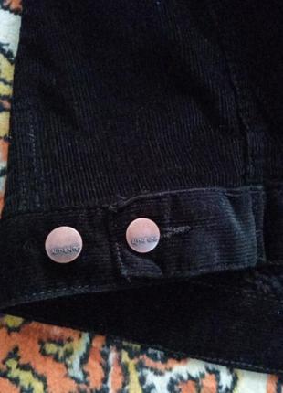 Женская куртка жакет джинсовка вельвет черного цвета тепла искусственный мех5 фото
