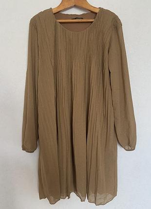 Платье с блестками