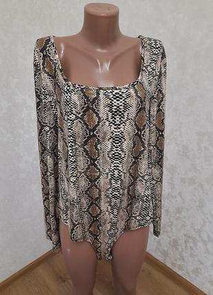Новый актуальный боди змеиный принт большой размер