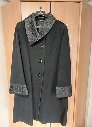 Пальто известного бренда stella pollare!!!