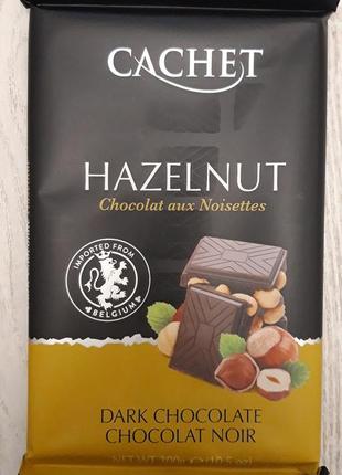 Шоколад cachet hazelnut — темний шоколад із фундуком 300 г бельгія