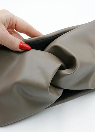 Пов'язка для волосся бежева/коричнева 54-56р з еко-шкіра, жіноча пов'язка з вузлом чалму на голову зима/осінь топ