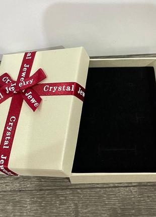 Коробочка большая с красной лентой для подарочной упаковки ювелирных изделий, бижутерии, размеры 70*90*252 фото