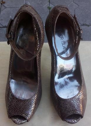 👠👠👠 эффектные кожаные золотистые туфли на каблуке от river island, р.37-38 код k38408 фото