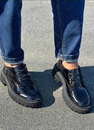 Туфли кожаные, стильные на удобной подошве черные лаковые много цветов размер 36-414 фото