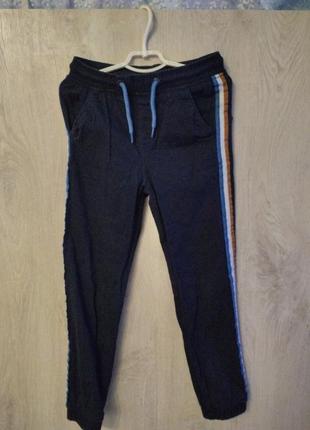 Штани брюки