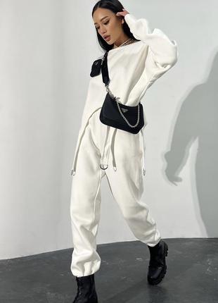 Костюм - двойка теплый спортивный, из турецкой ткани, худи с фигурным низом, штаны, белый3 фото