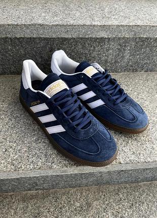 Кроссовки adidas spezial