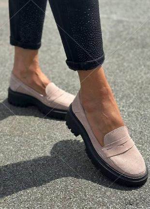 Жіночі стильні туфлі лофери, натуральна шкіра на зручній підошві  багато кольорів, розмір 36-41