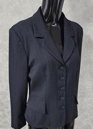 Жакет,пиджак в сладе шерсть