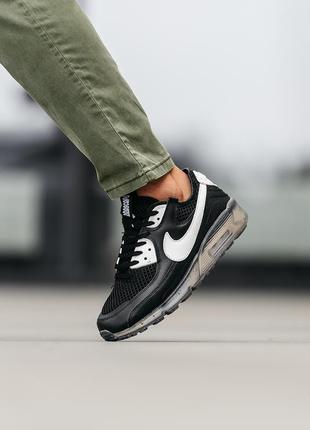 Чоловічі шкіряні кросівки  nike air max 90 terrascape. колір чорний з білим.