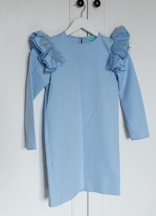 Детское дизайнерское платье с интересными плечечками, в нежном голубом цвете1 фото