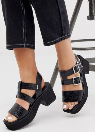 Босоніжки asos