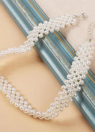 Чокер из бусин под жемчужины