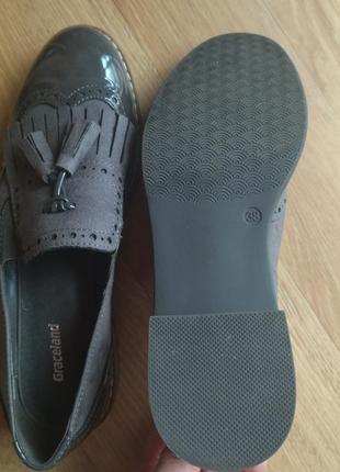 Классные лакированные туфли лоферы,  оксфорды graceland р. 38, стелька 24,5 см.