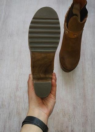 Seaside portugal, шкіряні черевики челсі, джодпуры, мюли, сабо, дублена шкіра, дерево