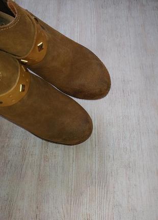 Seaside portugal, шкіряні черевики челсі, джодпуры, мюли, сабо, дублена шкіра, дерево