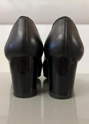 Женские туфли на удобных каблуках натуральная кожа5 фото