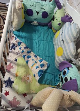 Веселі кольорові подушки -бортики в дитяче ліжечко захист для немовлят2 фото