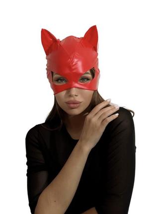 Лакированная маска "кошка"
