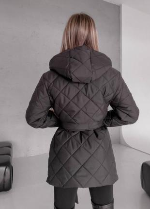 Куртка жіноча стьобана з капюшоном