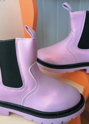 Красивые ботинки для девочек