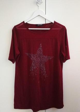 Удлинённая футболка belly barelay.рисунок в стразах в виде звезды.2 фото