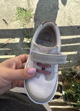 Взуття для дівчинки 7