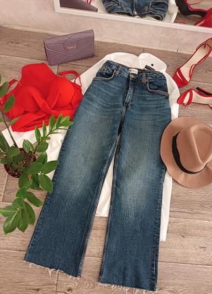 Актуальные стильные джинсы от zara