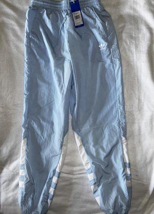 Штаны adidas