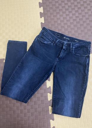 Levis джинси