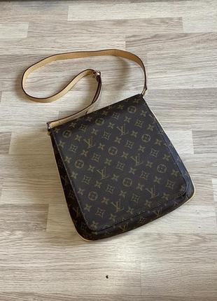 Сумка louis vuitton