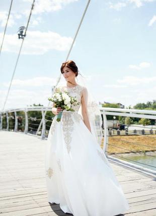 Продам сказочное свадебное платье4 фото