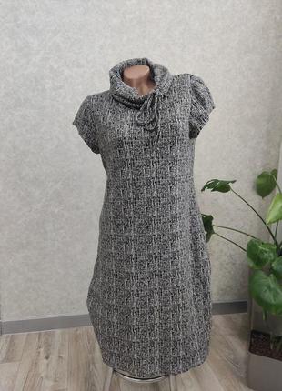 Тепла сукня з коротким рукавом1 фото