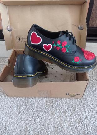 Срочно!! туфли женские dr.martens