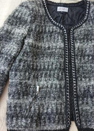 Творовый пиджак жакет в стиле шаннель s-m