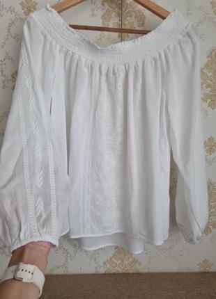 Блуза river island з вишивкою