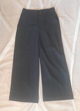 Стильные синие укороченные широкие брюки кюлоты f&amp;f4 фото